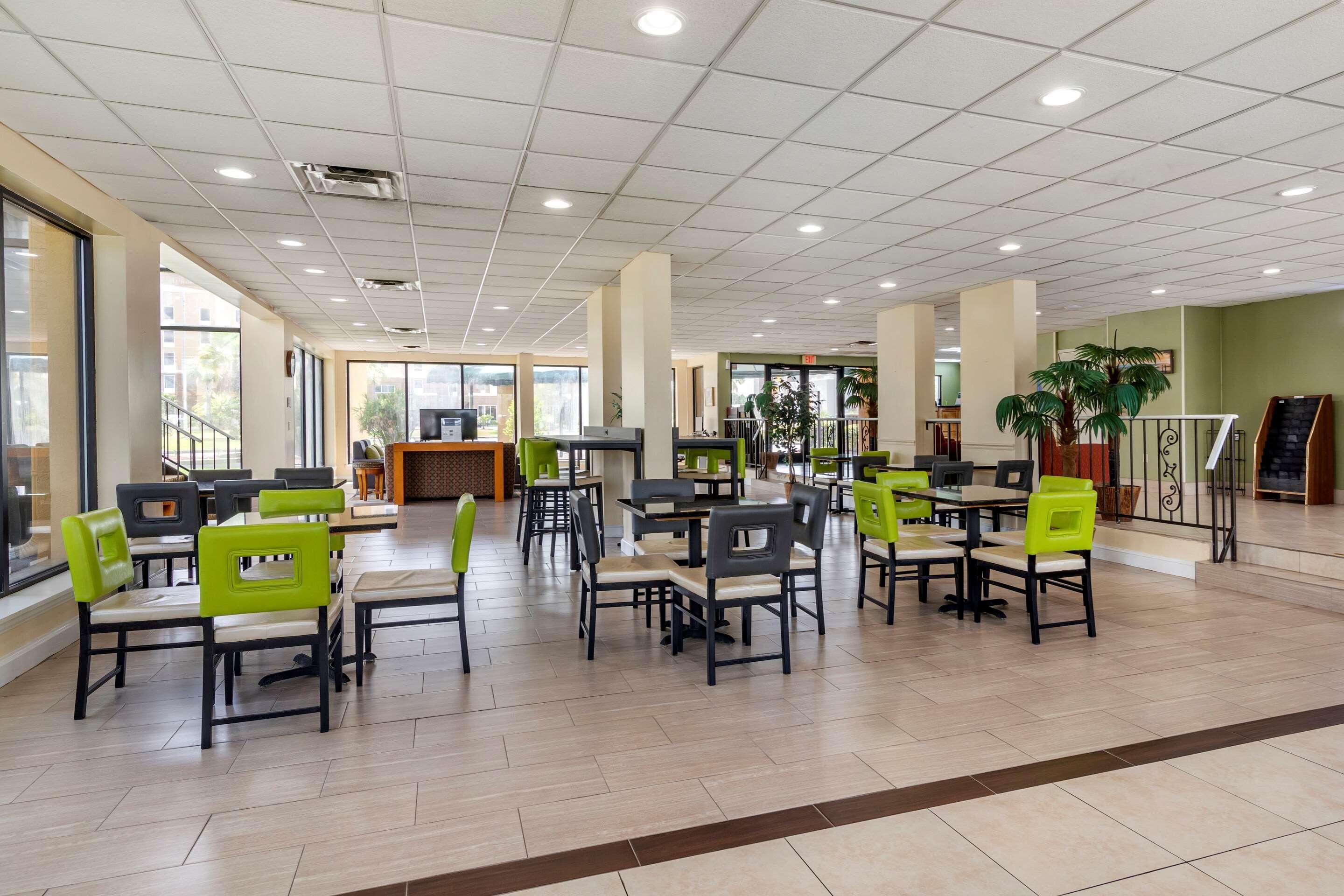 Quality Inn Brunswick Buitenkant foto